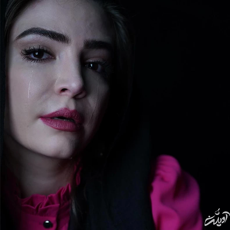 بغض و گریه و نارضایتی بازیگر ایتالیایی در ایران !